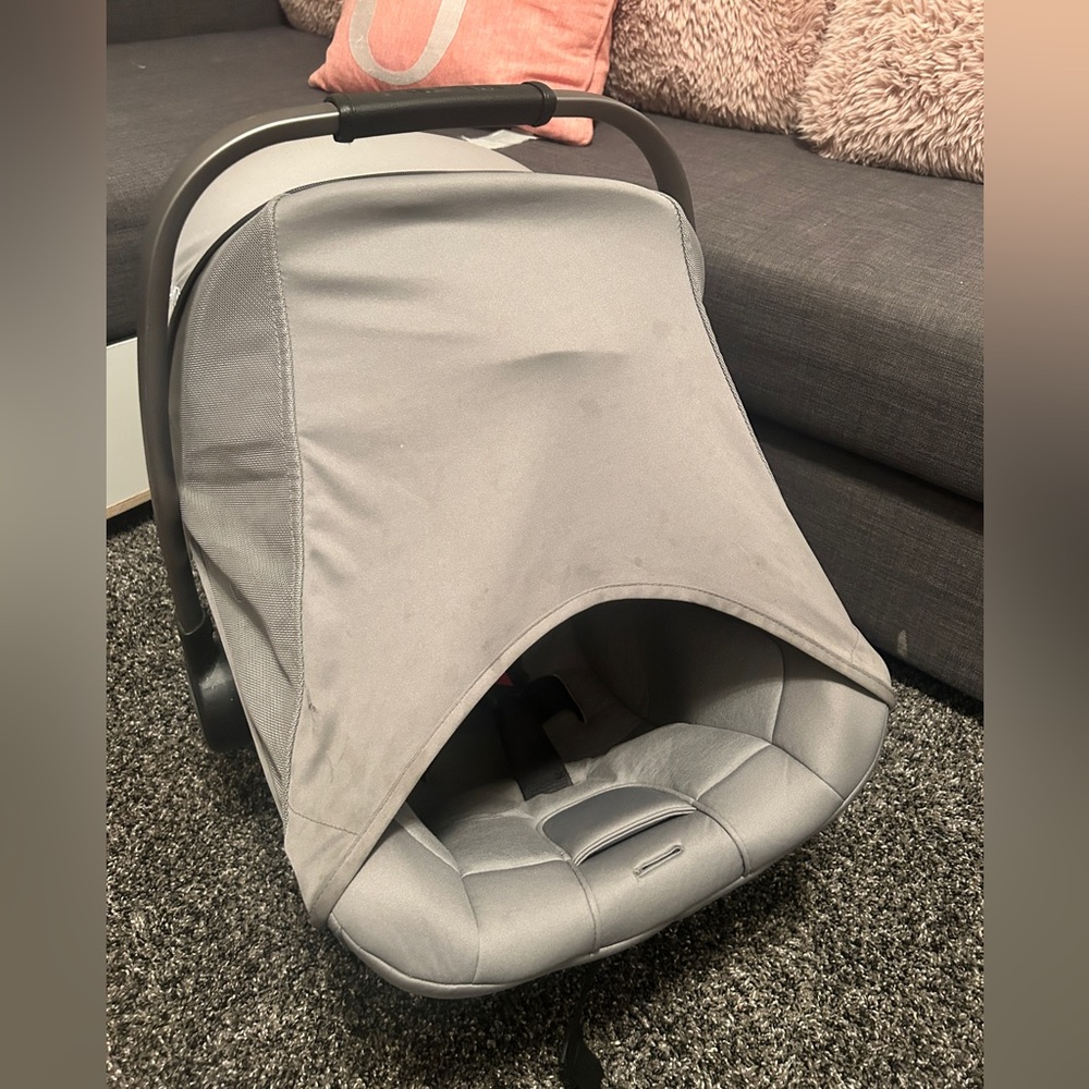 Nuna car seat